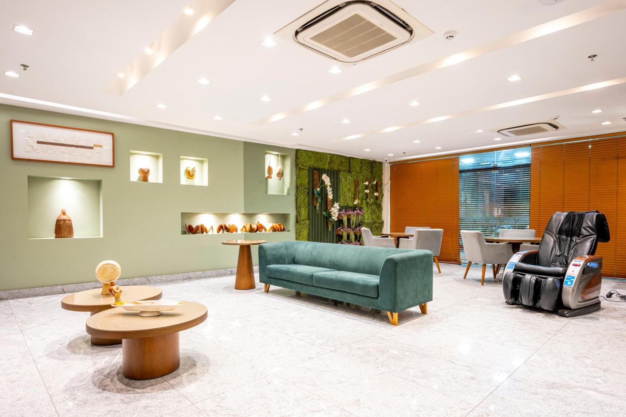 Park Hotel